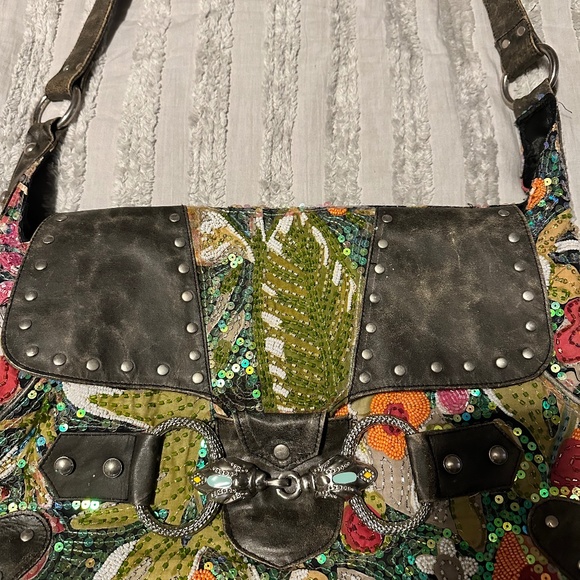 Handbeaded crossbody/shoulder bag - Picture 1 of 3